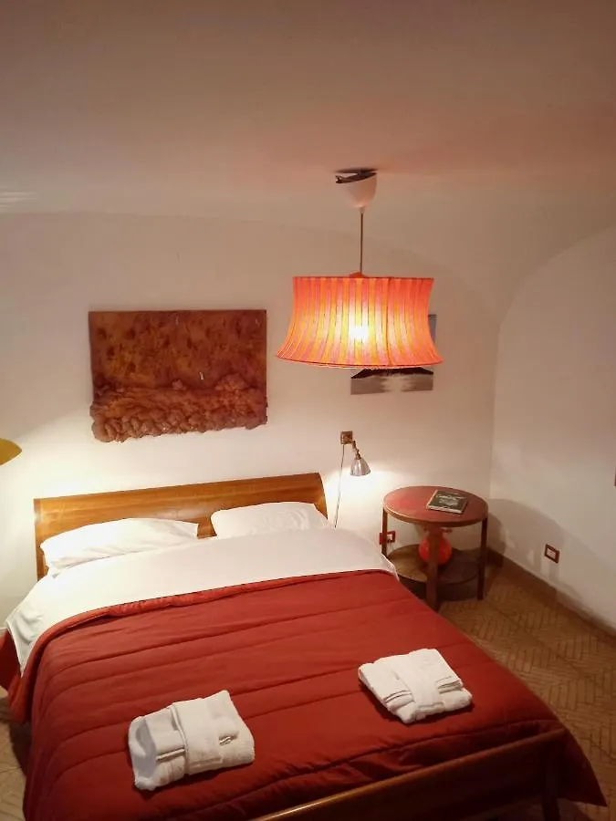 Apartment Capa E Coda Appartamento In Centro Storico Naples